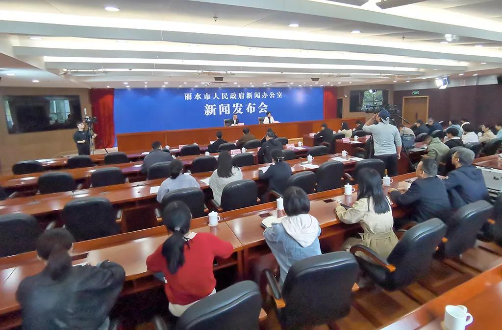 微信图片_20201125110211.jpg 微信图片_20201125110211.jpg