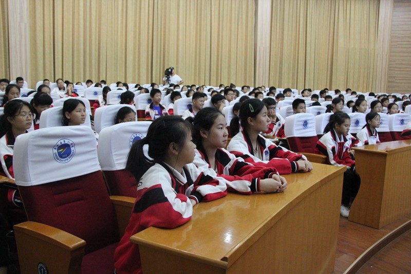 9c4ebe494715997f501d77c57f7885d1.jpg