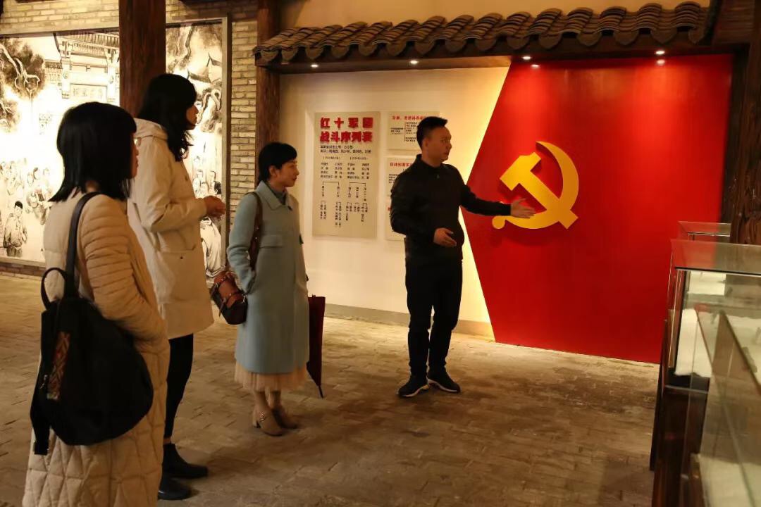 微信图片_20190403114452.jpg 微信图片_20190403114452.jpg