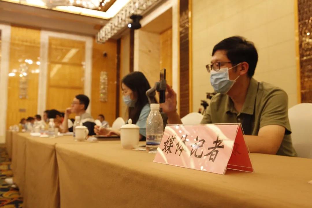 微信图片_20200622101936.jpg 微信图片_20200622101936.jpg